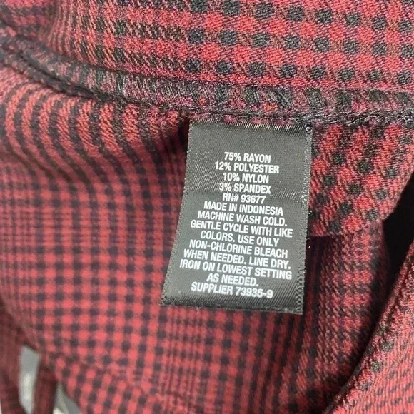 Worthington Slim Leg High Rise Plaid Pants - Picture 7 of 7